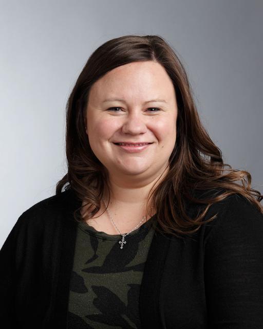 Lisa Riddlebarger Lisa Riddle | University of Sioux Falls